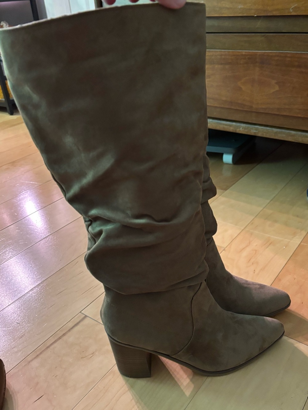 Target Universal Threads 9.5 wise calf tall heeled boots